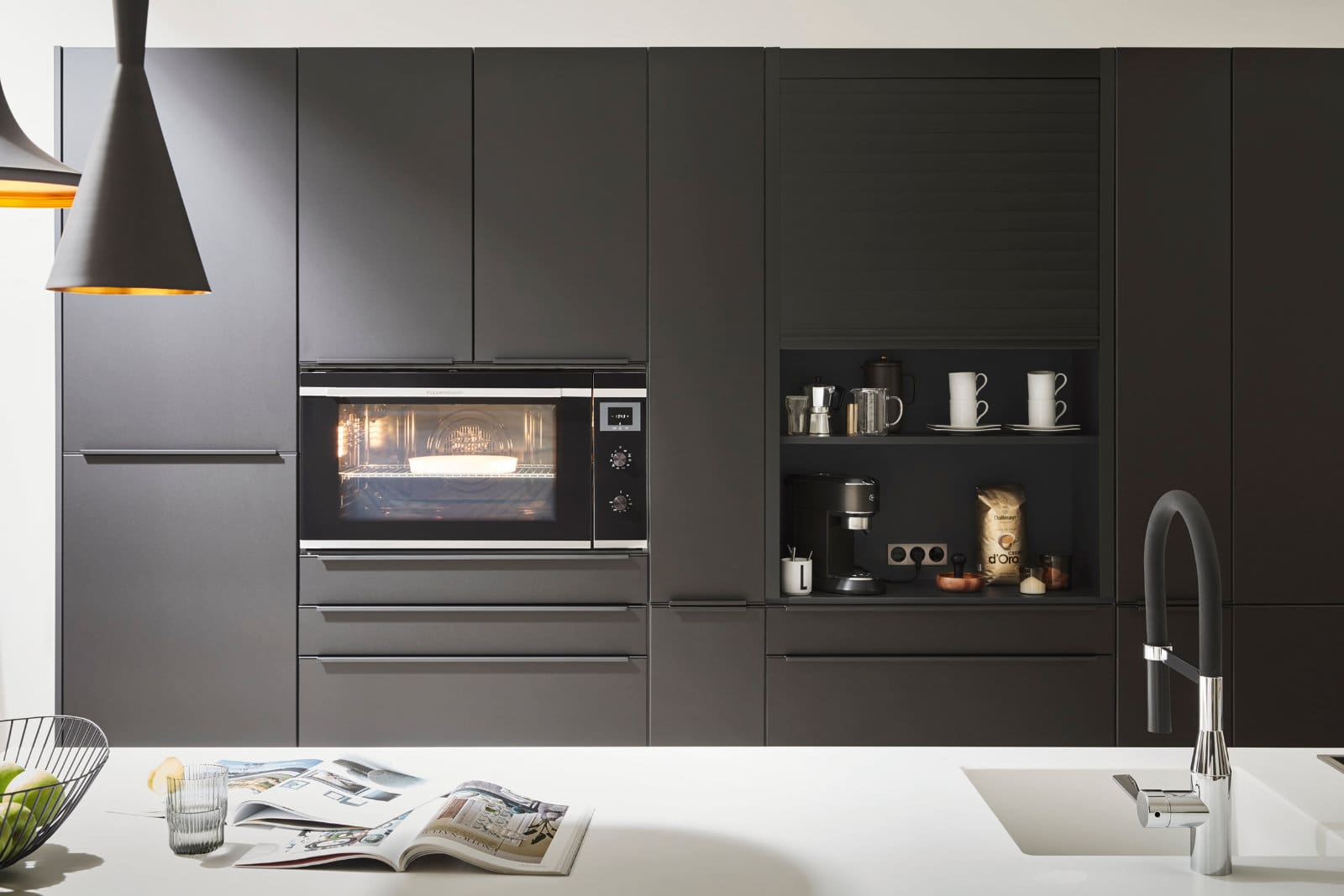 Stormer Matt Black Kitchen | My Kitchen Specialist