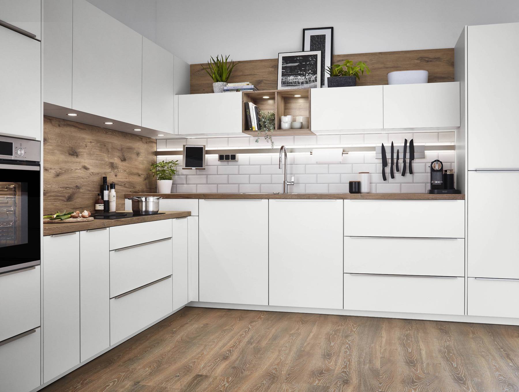 Nobilia Light Tile Splashback | My Kitchen Specialist
