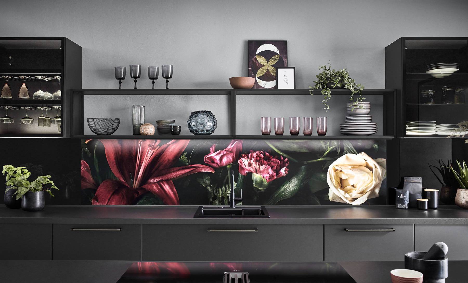 Nobilia Dark Vibrant Kitchen 3 | My Kitchen Specialist