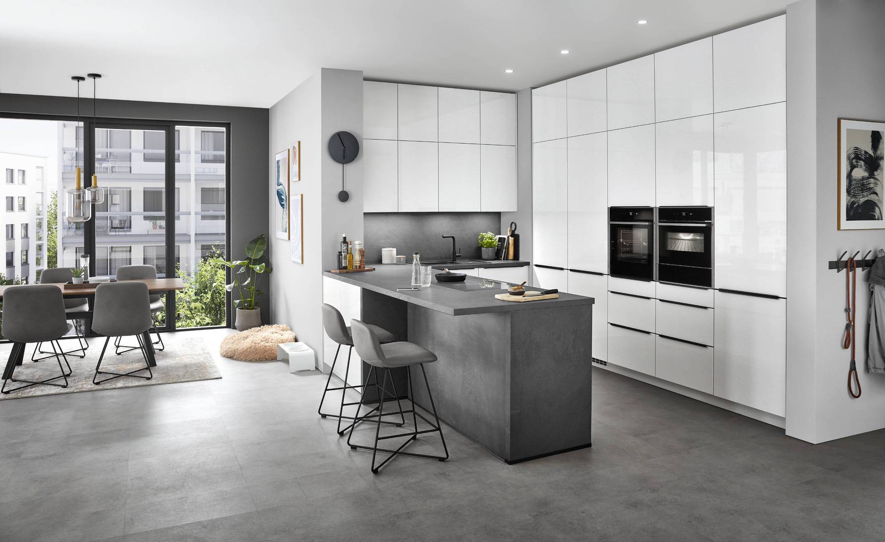 Are Gloss Kitchens Still Popular? A UK Design Perspective - Nobilia Light Grey Gloss Kitchen | My Kitchen Specialist